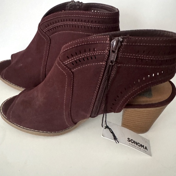 Sonoma Shoes - NWT SONOMA Thelma BurgundyTextile Peep Toe Zip Booties, Size 10 M